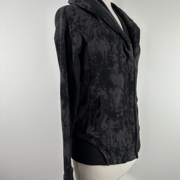 Lululemon To Class Jacket Sea Bed Black Deep Coal / Black w/Thumb Holes Sz 6 - Picture 8 of 15